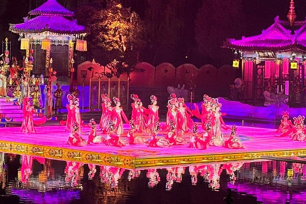 Song of Everlasting Sorrow performance